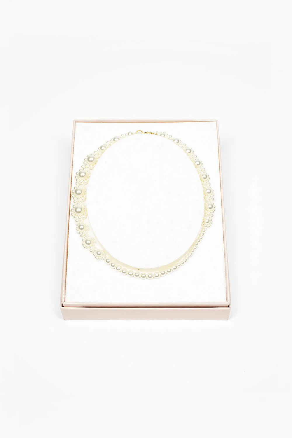 Daisy Pearl Necklace