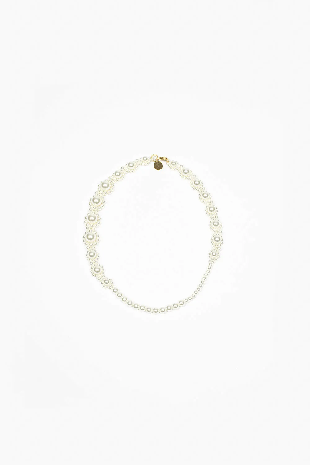 Daisy Pearl Necklace