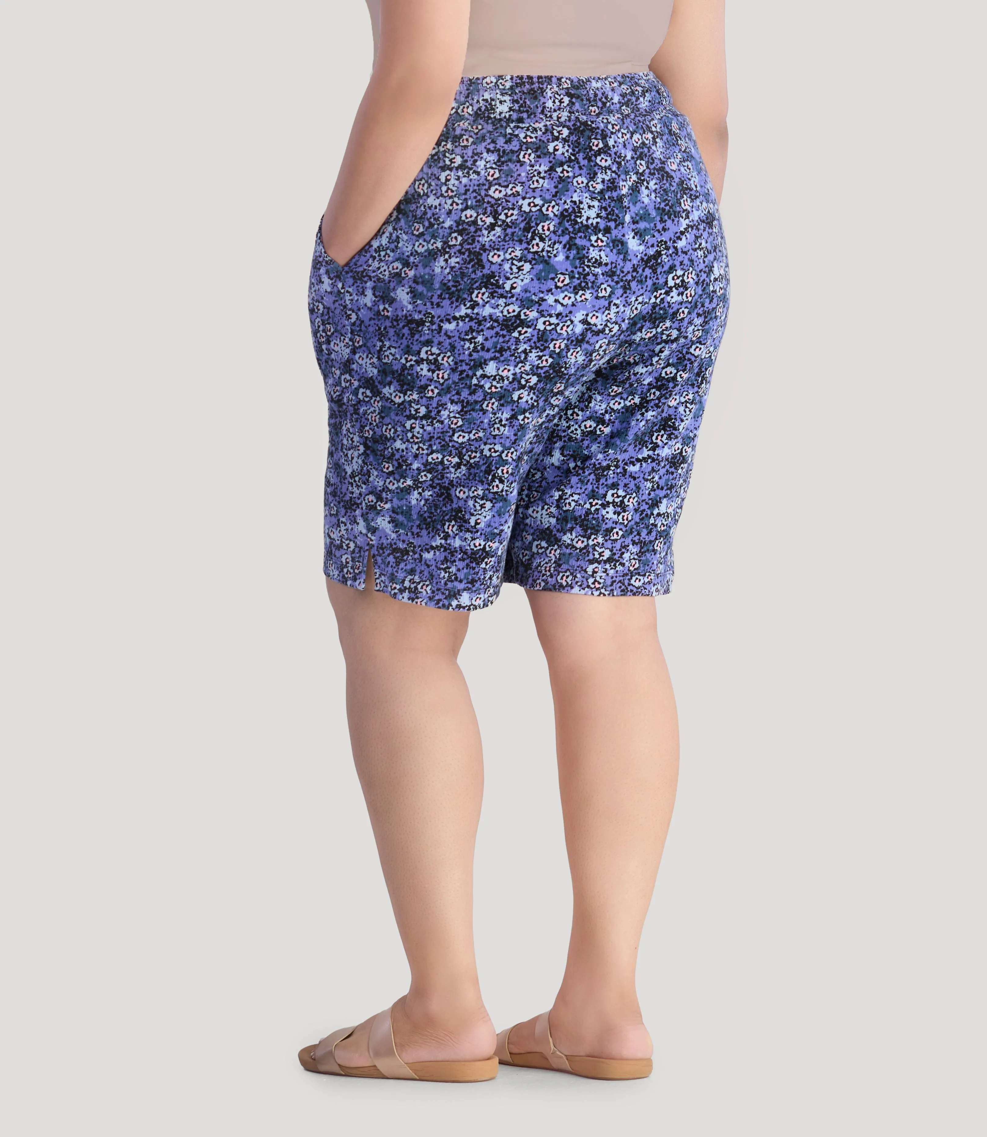 EZ Style Cottons Pocketed Short Blue Meadow Print