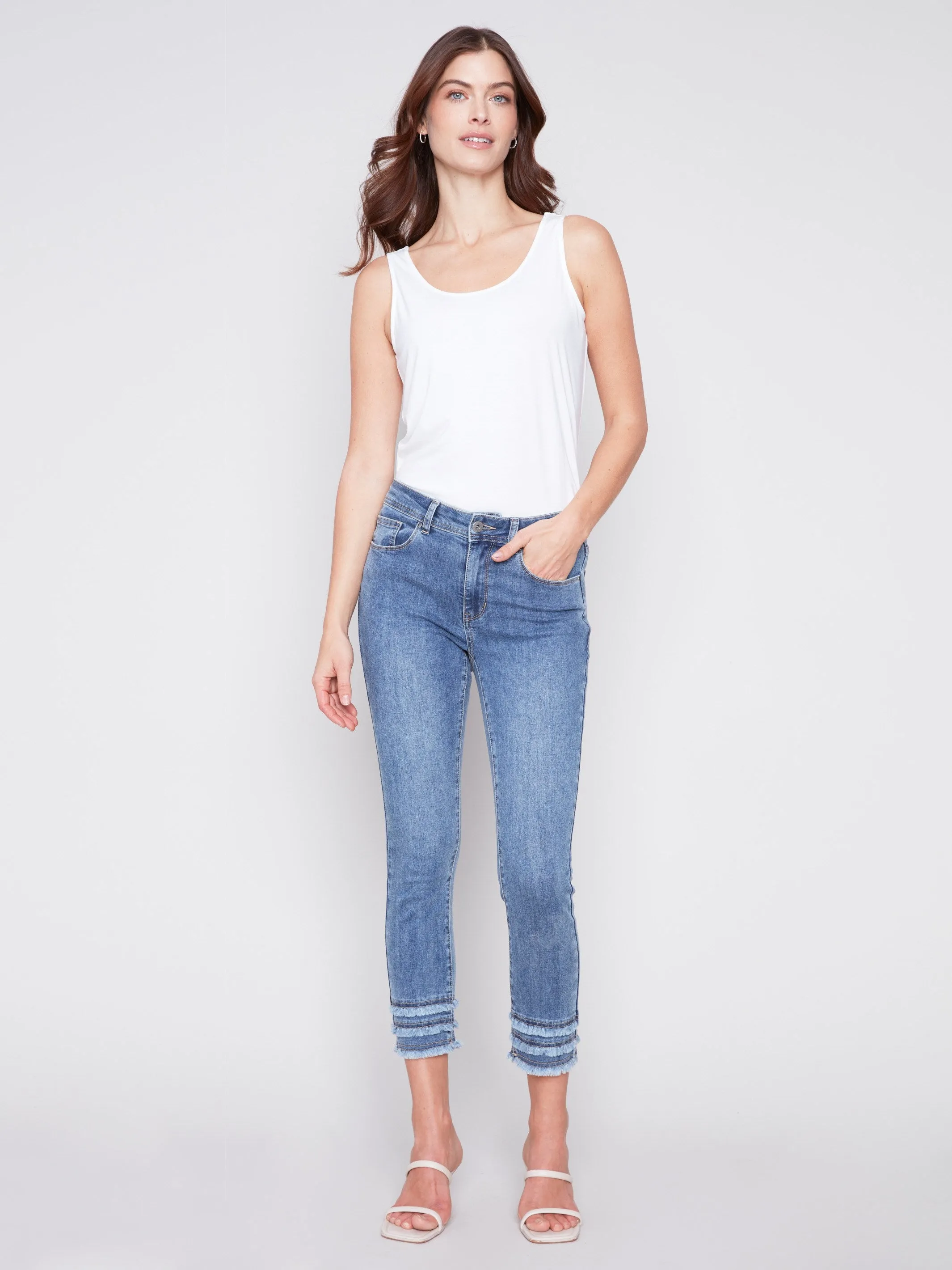 Frayed Hem Cropped Denim Pants - Medium Blue