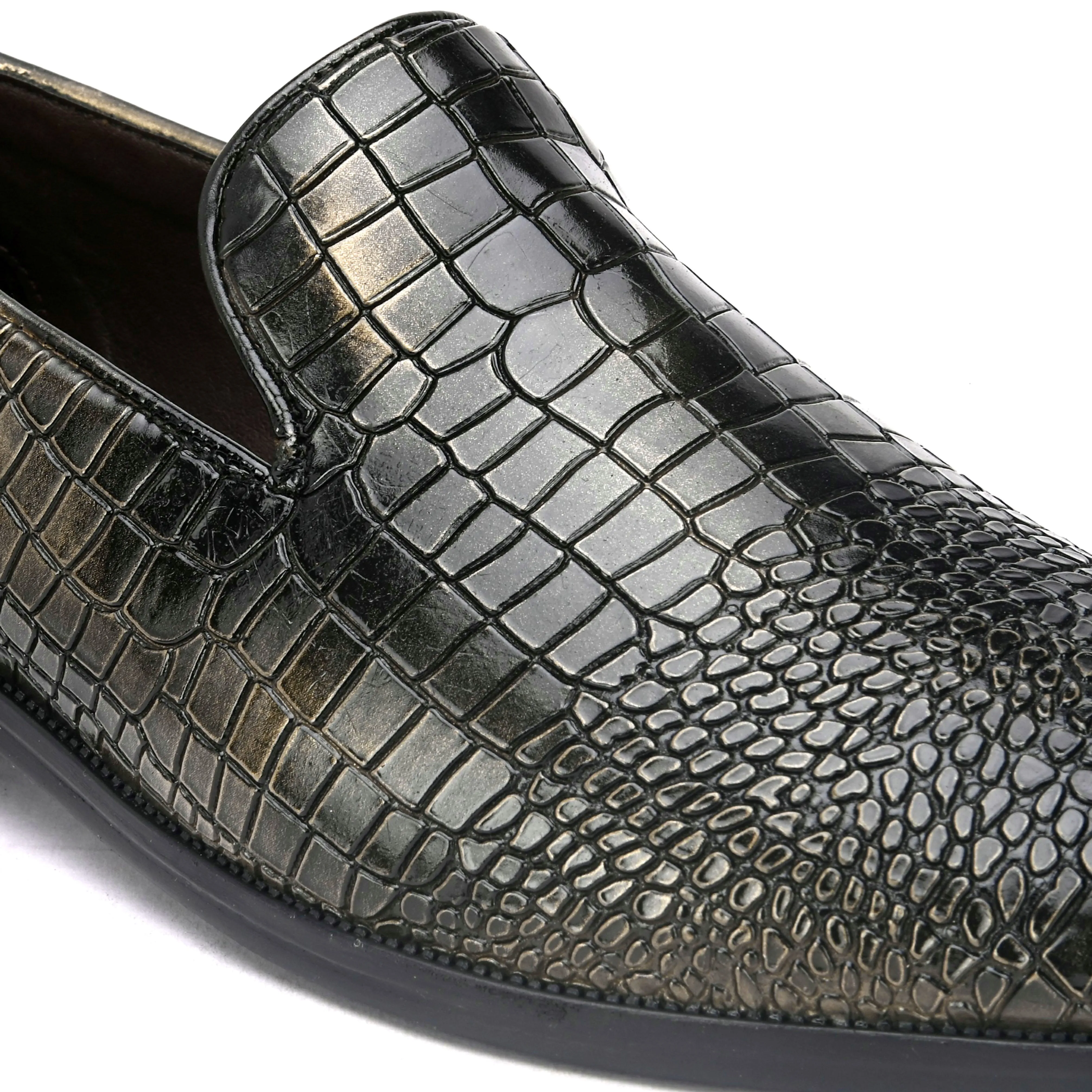 Meraki Golden Slip-Ons